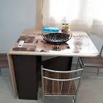 Mina\'S Spacious Apt : June \'23 Renovated
