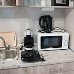 Mina\'S Spacious Apt : June \'23 Renovated