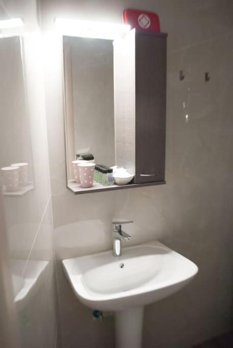 Mina's Spacious : June '23 Renovated Thessaloniki